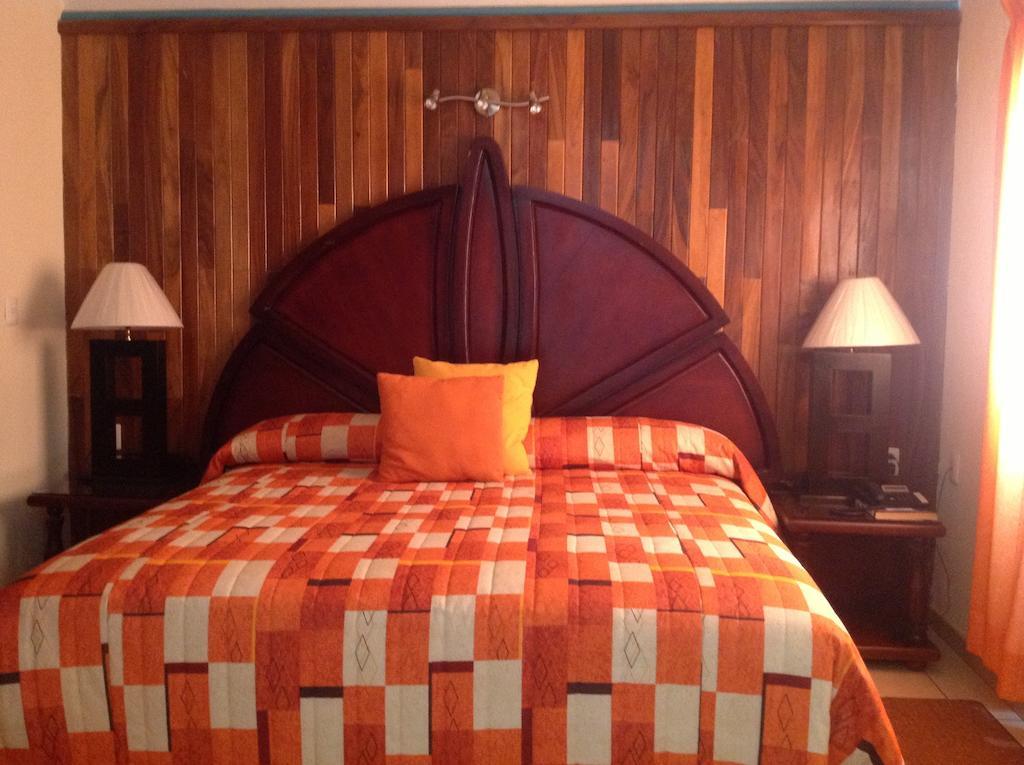 Hotel Plaza Rubio Amatitan Δωμάτιο φωτογραφία